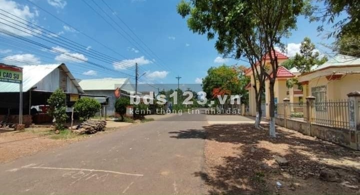 1000m2 MT đường 6m Trường THCS giá bán 1,5 tỷ sổ hồng riêng, lh 0386832412