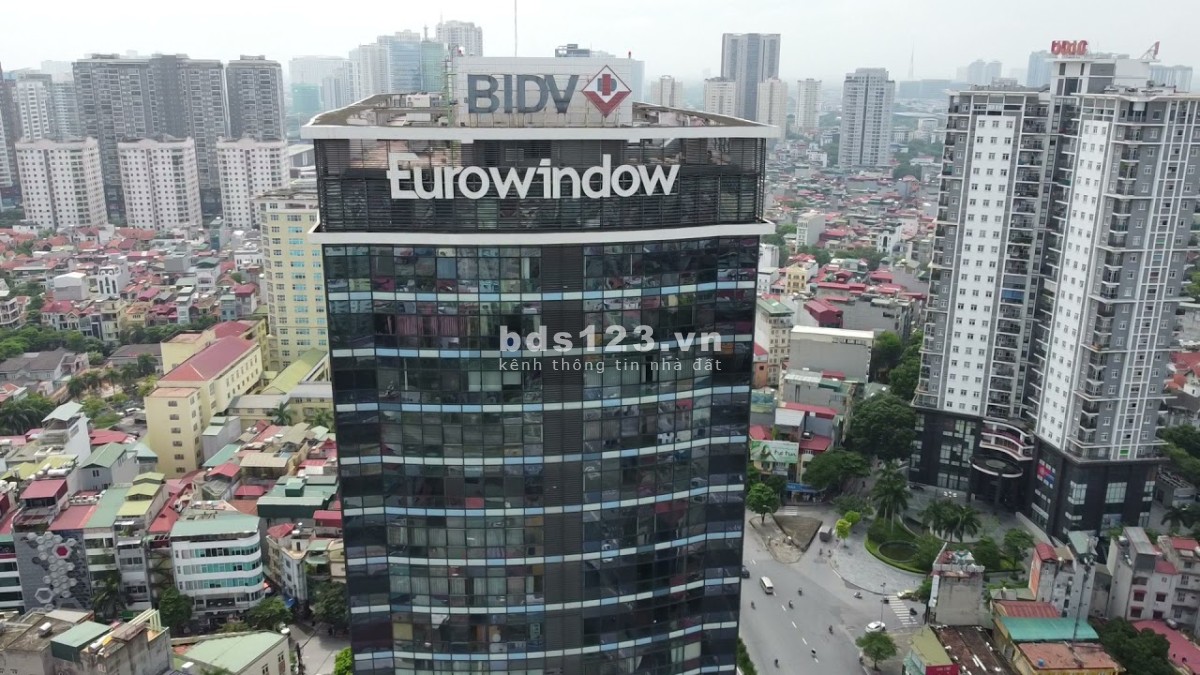 Căn góc 139m2, tại chung cư Eurowindown Multicomplex ngay căn góc giá tốt đường Trần Duy Hưng