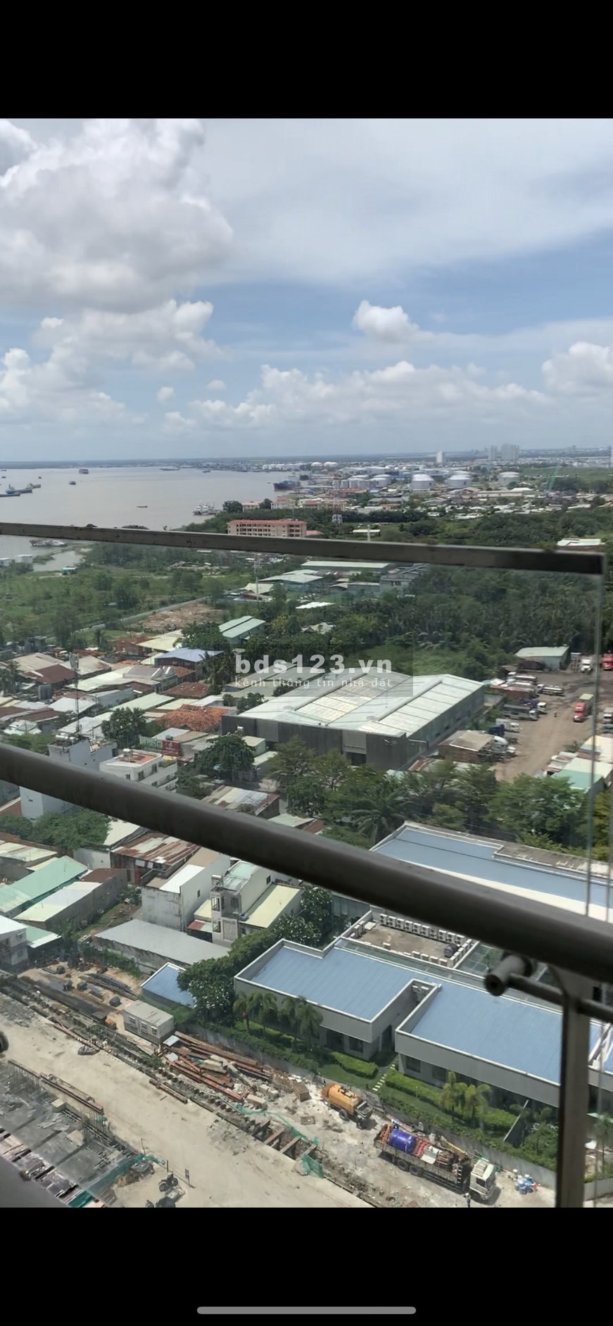 Kẹt tiền bán thu hồi vốn căn hộ River Panorama tầng 19, 3 pn, 2 wc căn góc dt 115m2, giá 4.3 tỷ