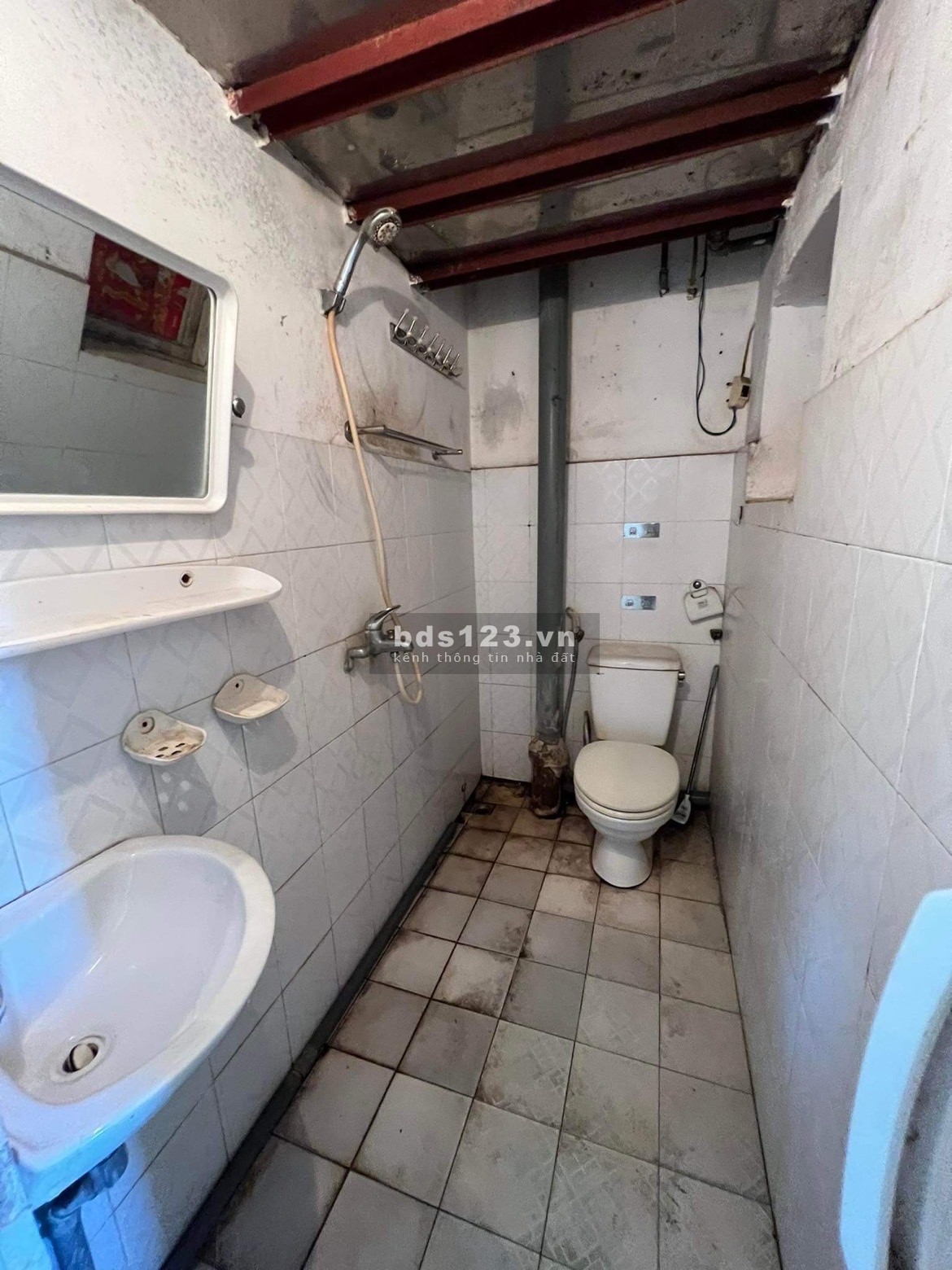 Cho thuê căn hộ 111 Láng Hạ trong nhà TT Tổng cục thống kê