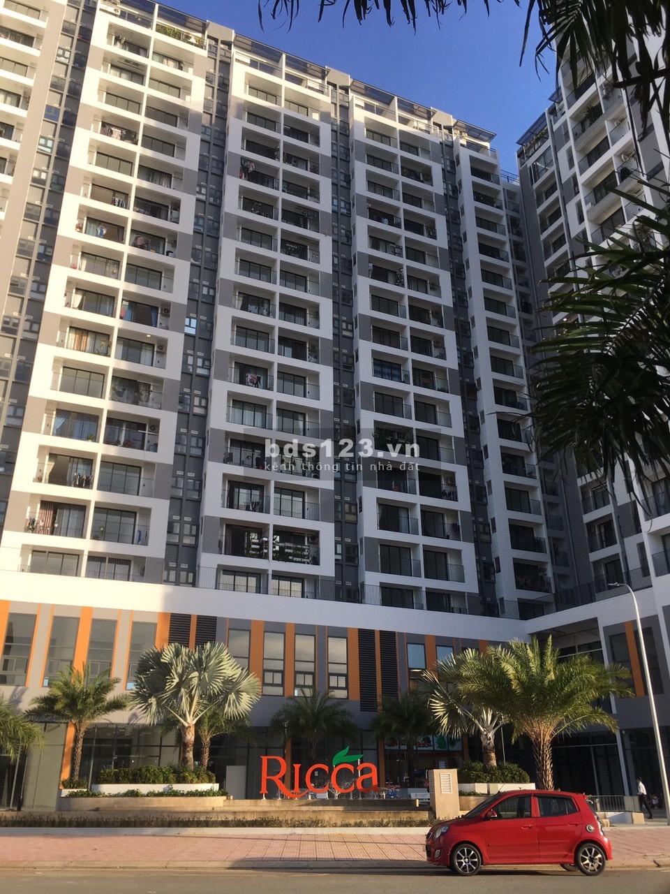 Rỏ hàng độc quyền căn hộ Quận 9 bán học cho thuê căn hộ Ricca 40m2, chỉ từ 1 tỷ, lh 0818004200