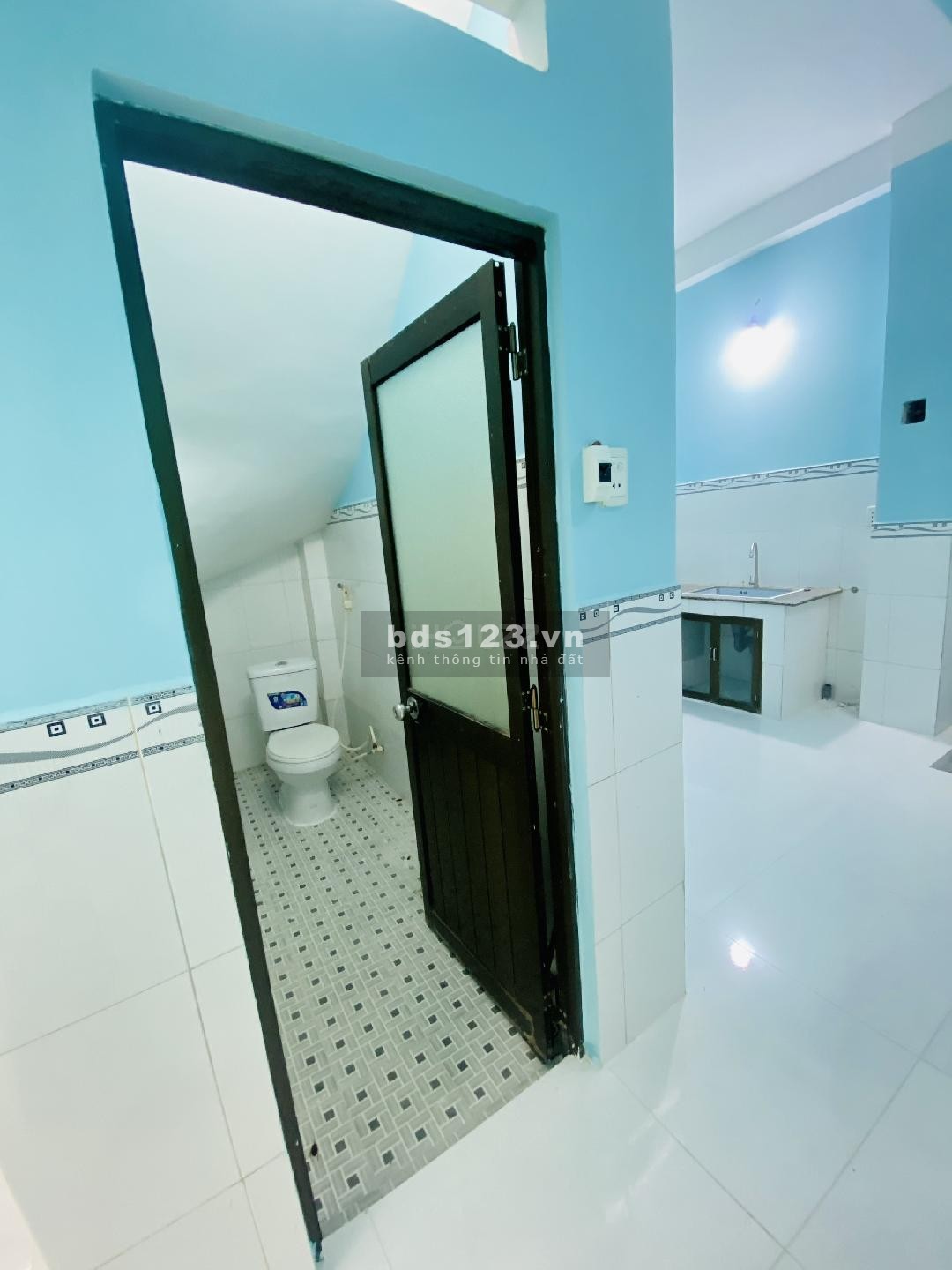 Bán gấp nhà 1 xẹt mới hẻm xe hơi trung tâm Bình Tân dtsd 4x13 chỉ có 4.3 tỷ