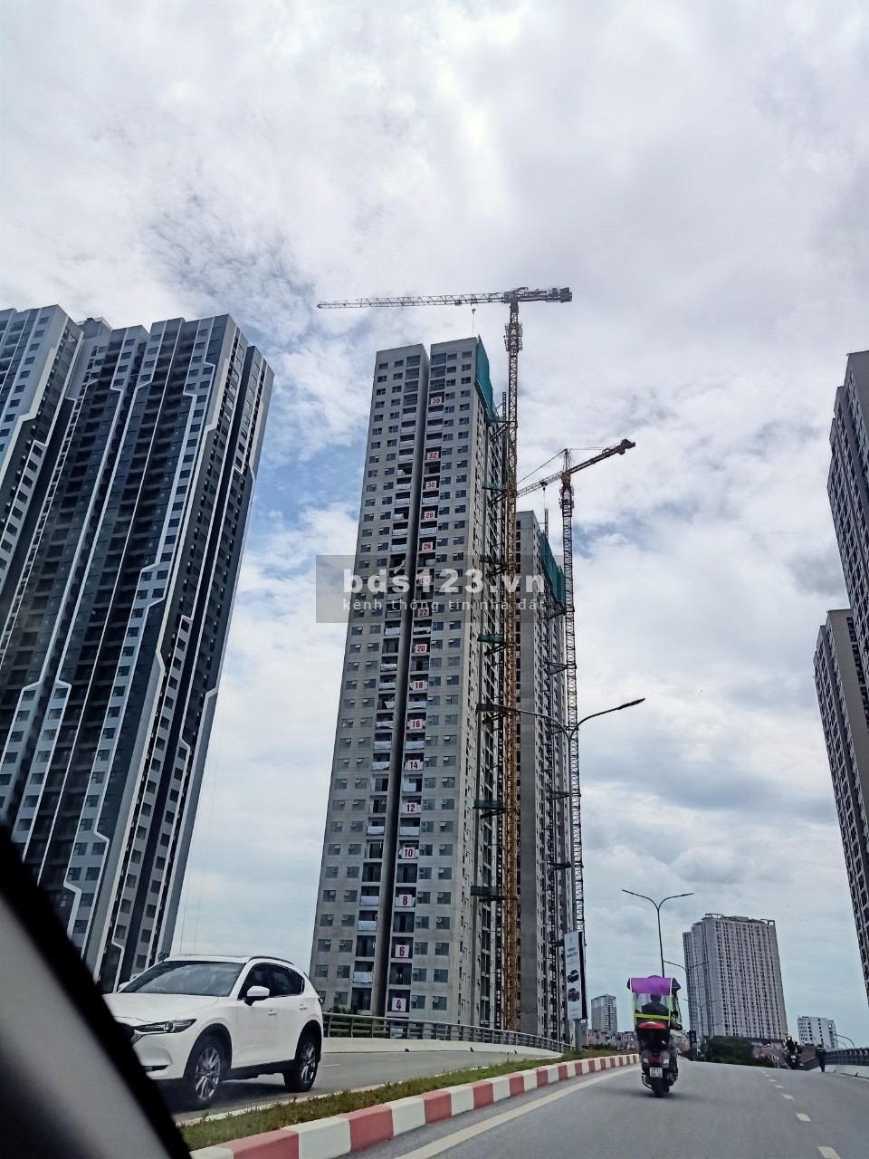 Bán căn hộ 2n+1 View thoáng Vinhomes Smart City vốn 900 triệu