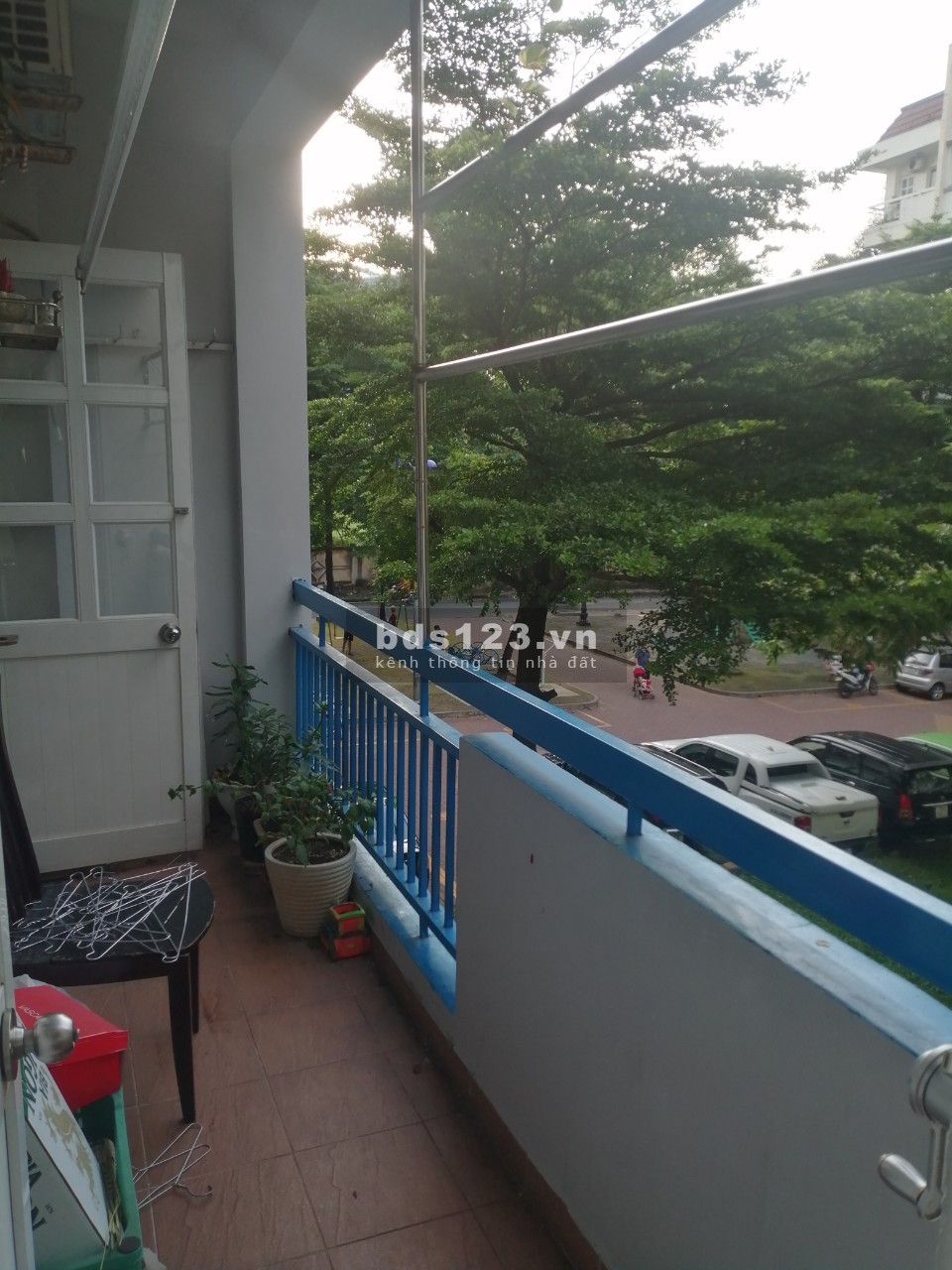 Bán căn hộ C1 Man Thiện view công viên diện tích sử dụng 72m2 lh 0914116728