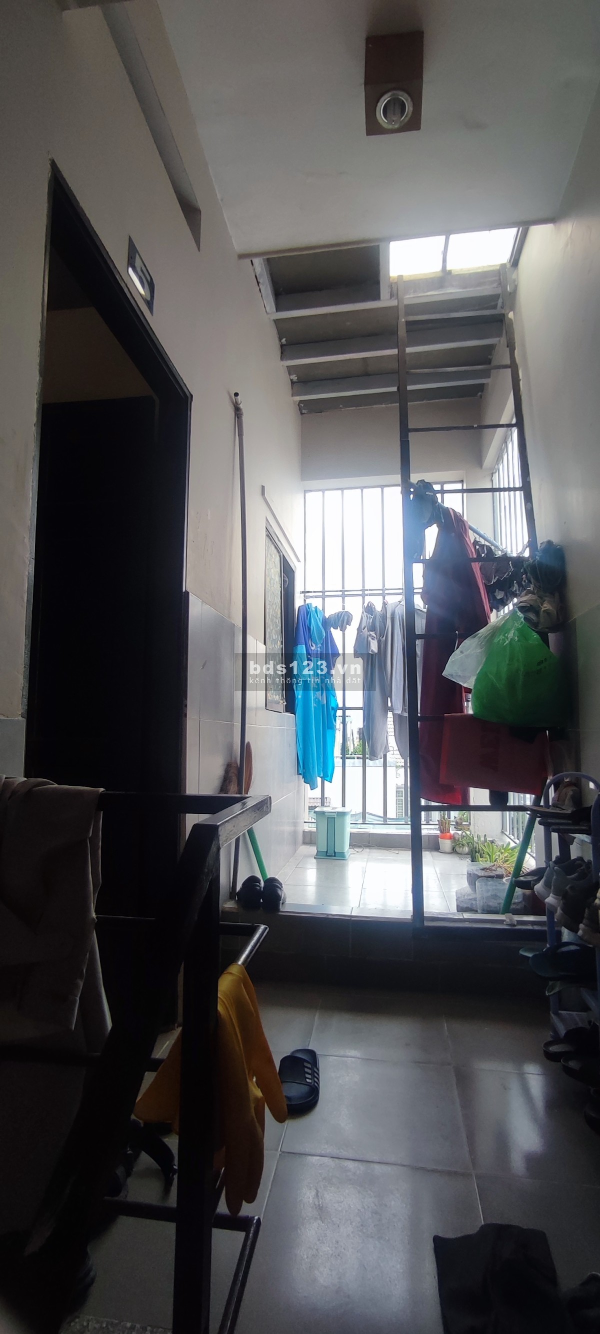 Cần tìm 1 bạn nam ở ghép phòng sạch sẽ ban công khu an ninh