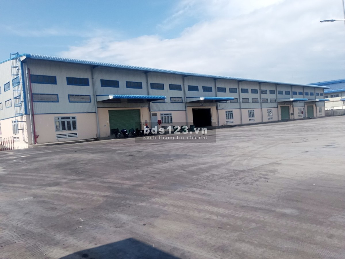 Cho thuê kho xưởng 5000m2-8600m2 trong KCN Thịnh Phát, Bến Lức, Long An