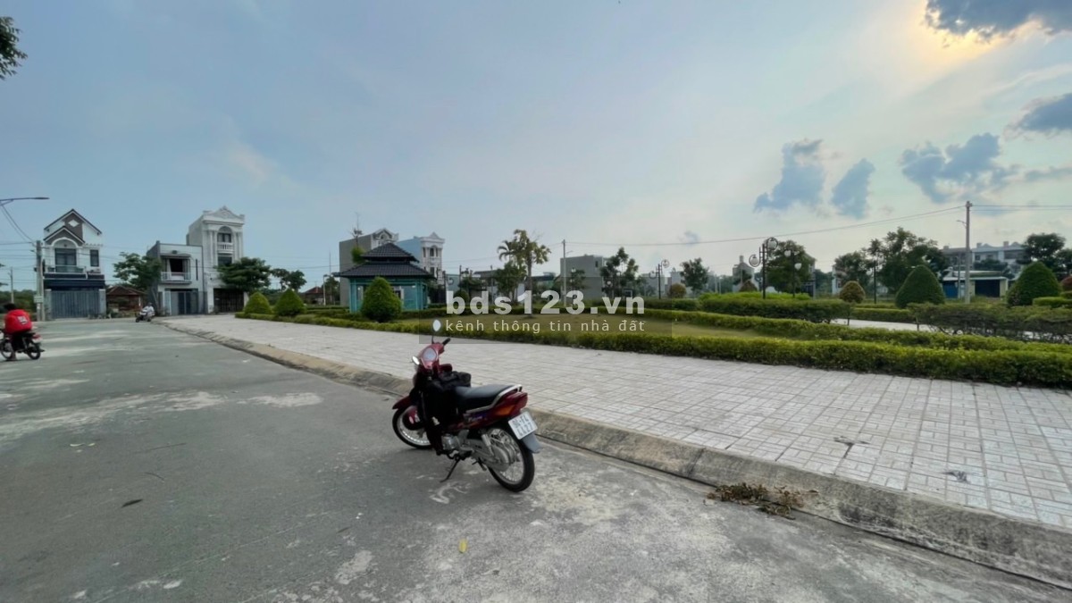 Bán gấp nền k6 KDC Cát Tường Phú Sinh, đường Tỉnh Lộ 9 huyện Đức Hoà tỉnh Long An
