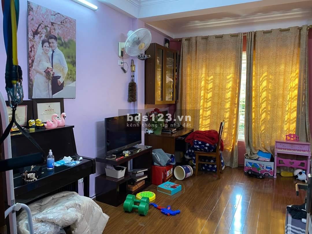 Bán nhà mặt Nguyễn Văn Cừ, Long Biên, Phân lô, ô tô tránh: 45m2, 6 tầng, nhỉnh 9 tỷ.