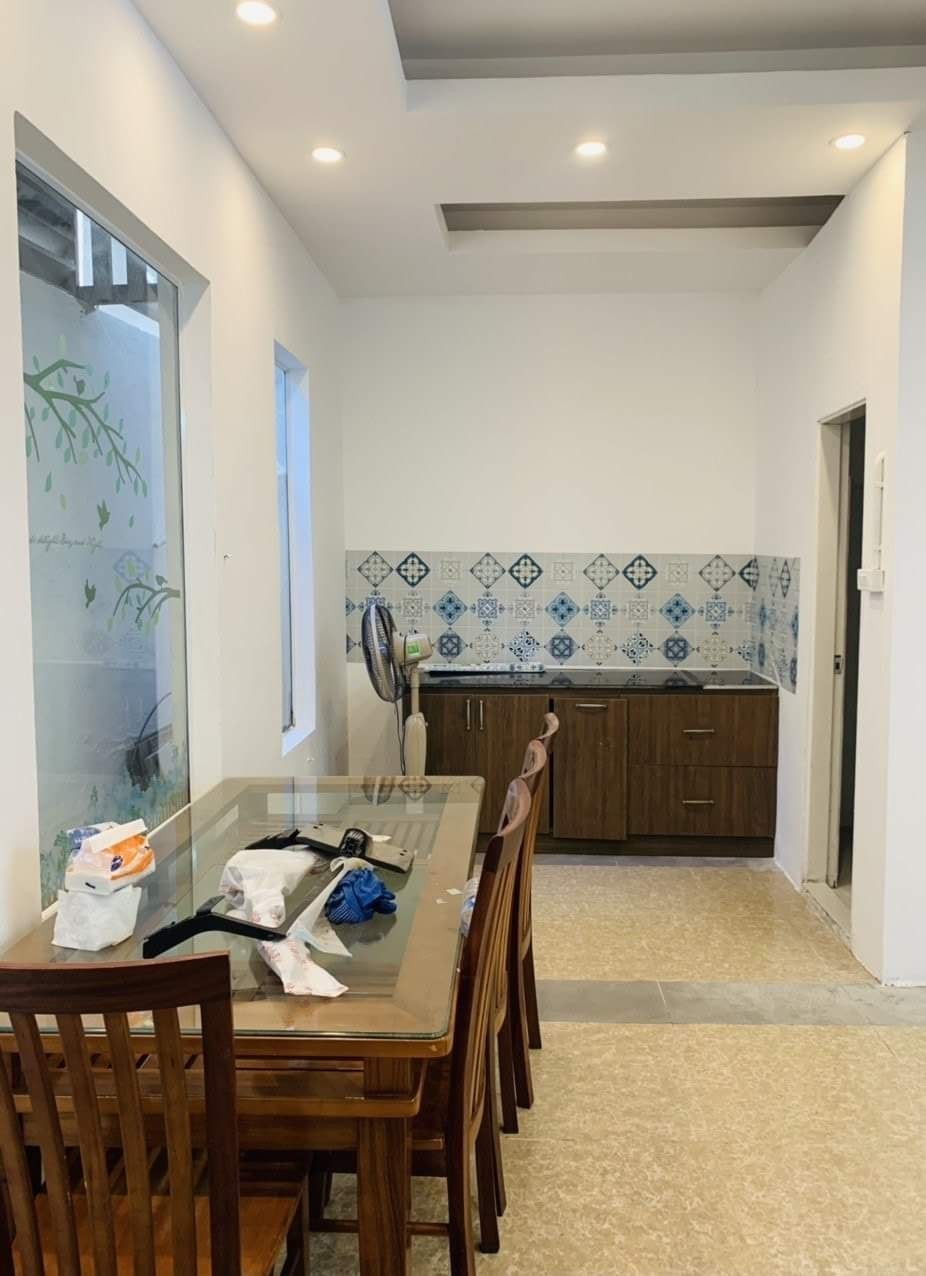 Bán nhà mặt phố Quận Thanh Xuân DTSD 76m² hơn 6 tỷ nhà 4 tầng nội thất đầy đủ đẹp ở ngay