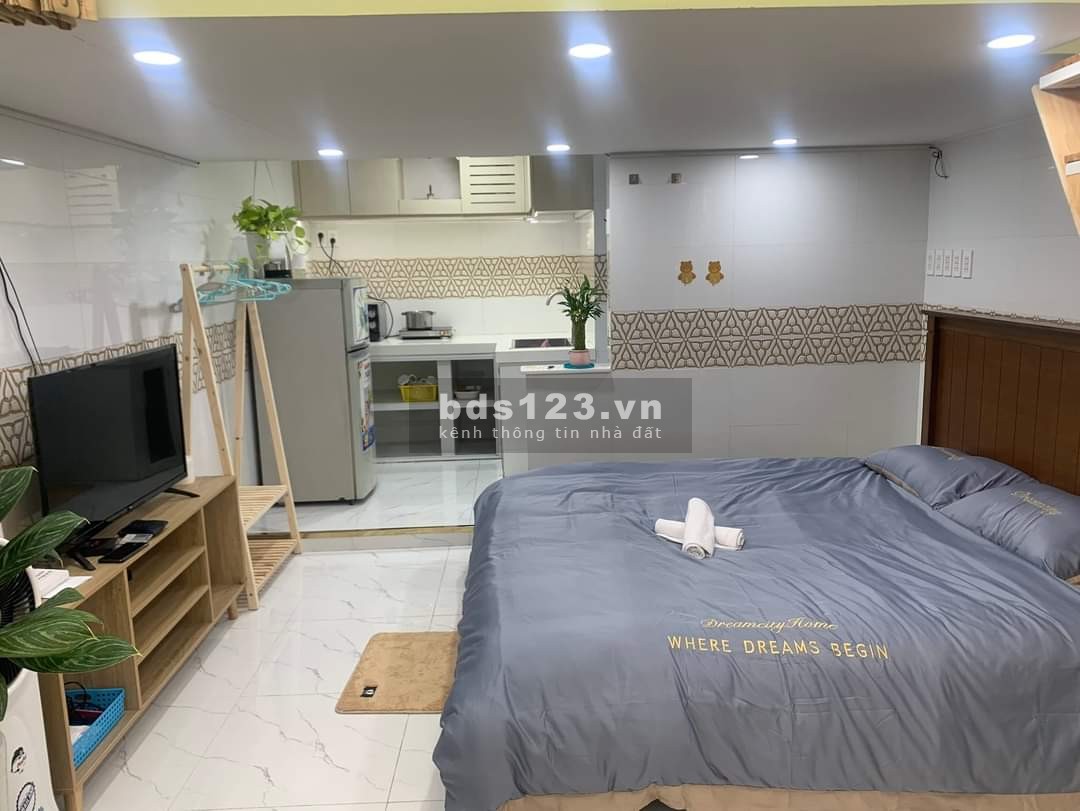 Chính chủ - Căn góc tầng 6 C/c Nguyễn Thái Bình Q1 View Bitexco