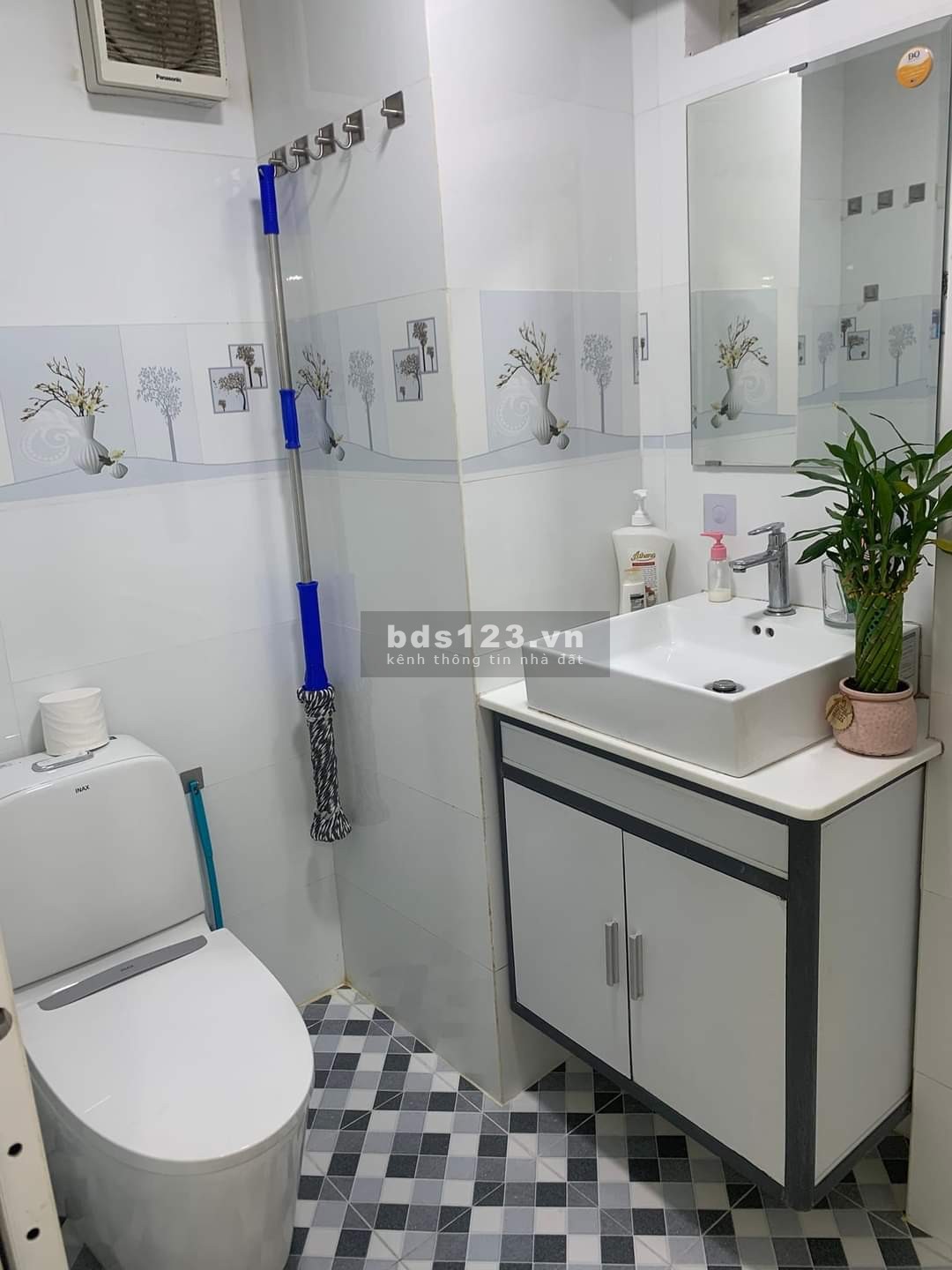 Chính chủ - Căn góc tầng 6 C/c Nguyễn Thái Bình Q1 View Bitexco