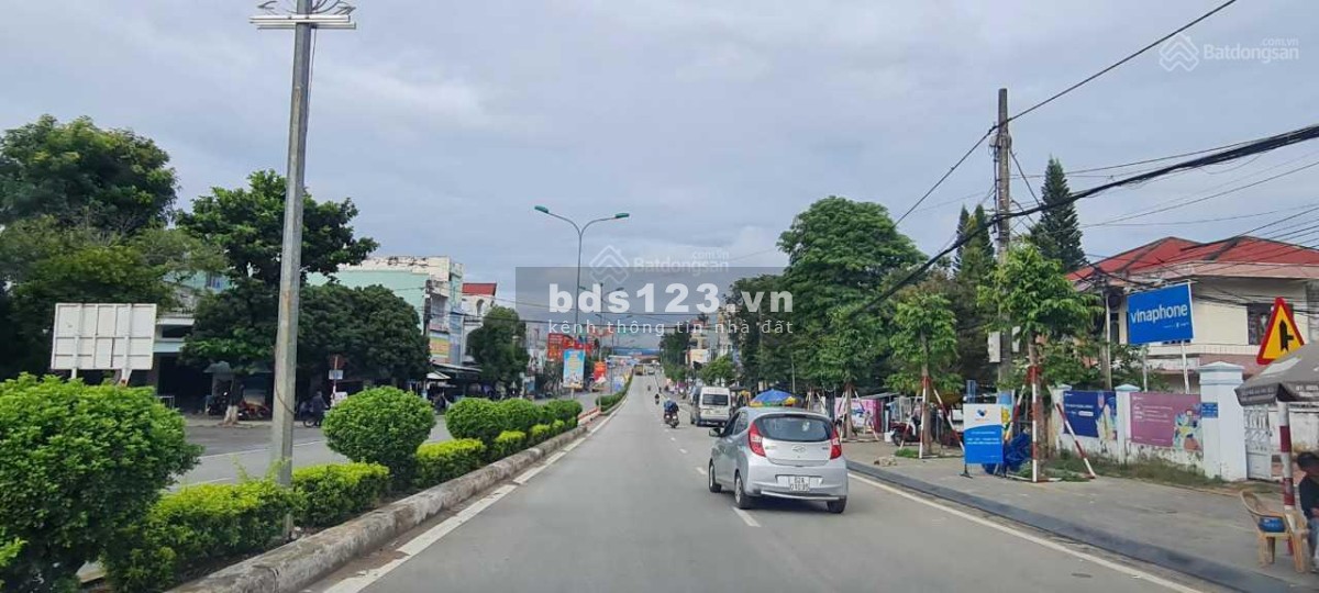 Megacity Kontum - 2 lô kín MT Hùng Vương làm kinh doanh, Cafe, Hotel rẻ hơn thị trường 130 Tr/180m2