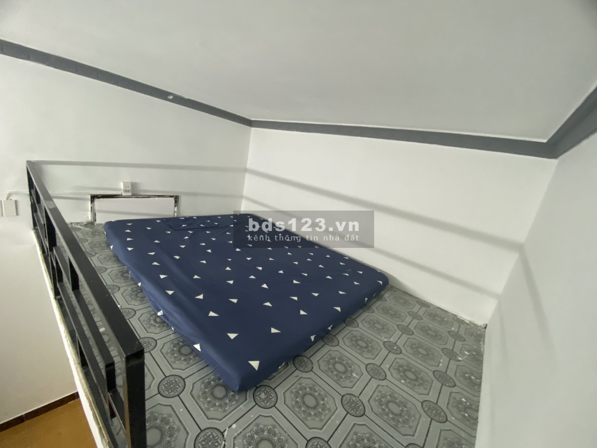 Chính chủ cho thuê căn hộ dịch vụ mặt tiền 77-79 Bàu Cát, khu dân cư
