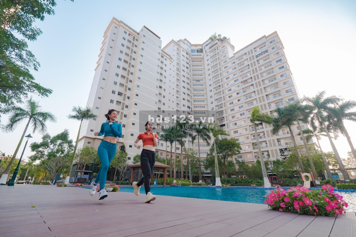 Bán căn hộ chung cư, bàn giao ngay, sổ hồng lâu dài, ngân hàng hỗ trợ 24 tháng.