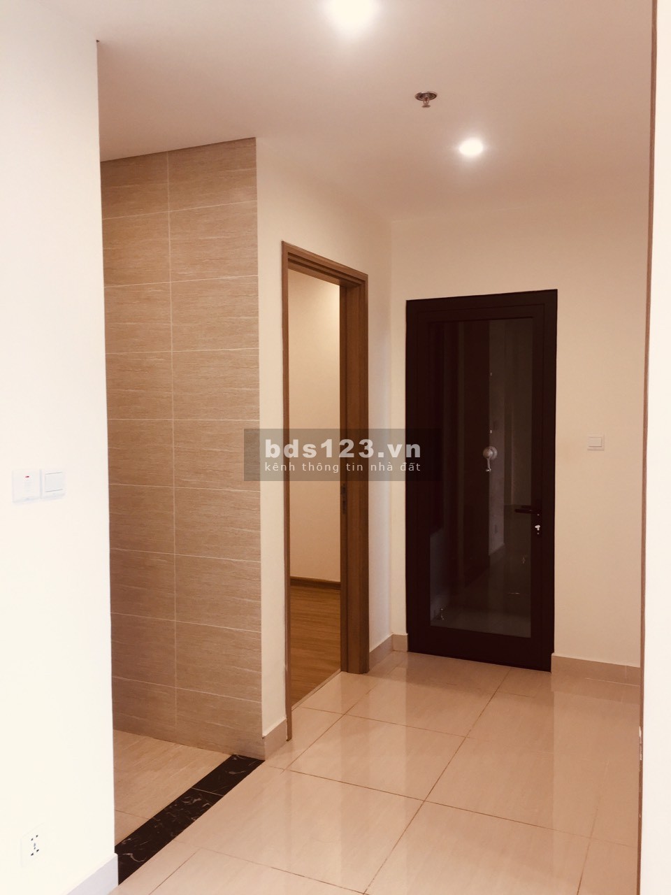 Chuyển nhượng căn hộ 2N 1WC tại Vinhomes Ocean Park - chỉ 1.55 tỷ LH: 0965 479 380