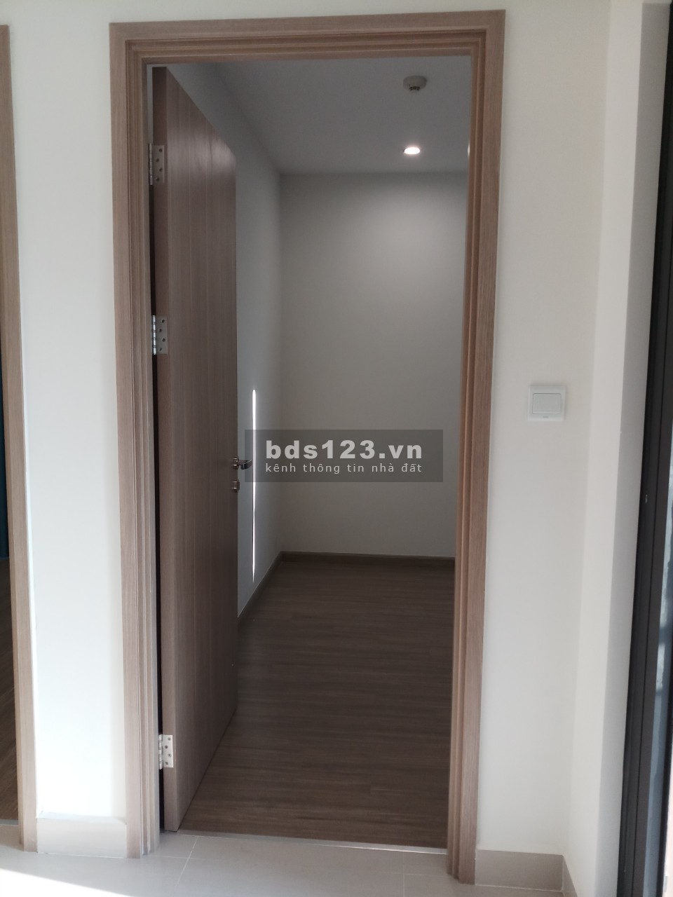 Chính chủ cần bán căn hộ 3PN 2VS giá 2.35 tỷ - Vinhomes Ocean Park