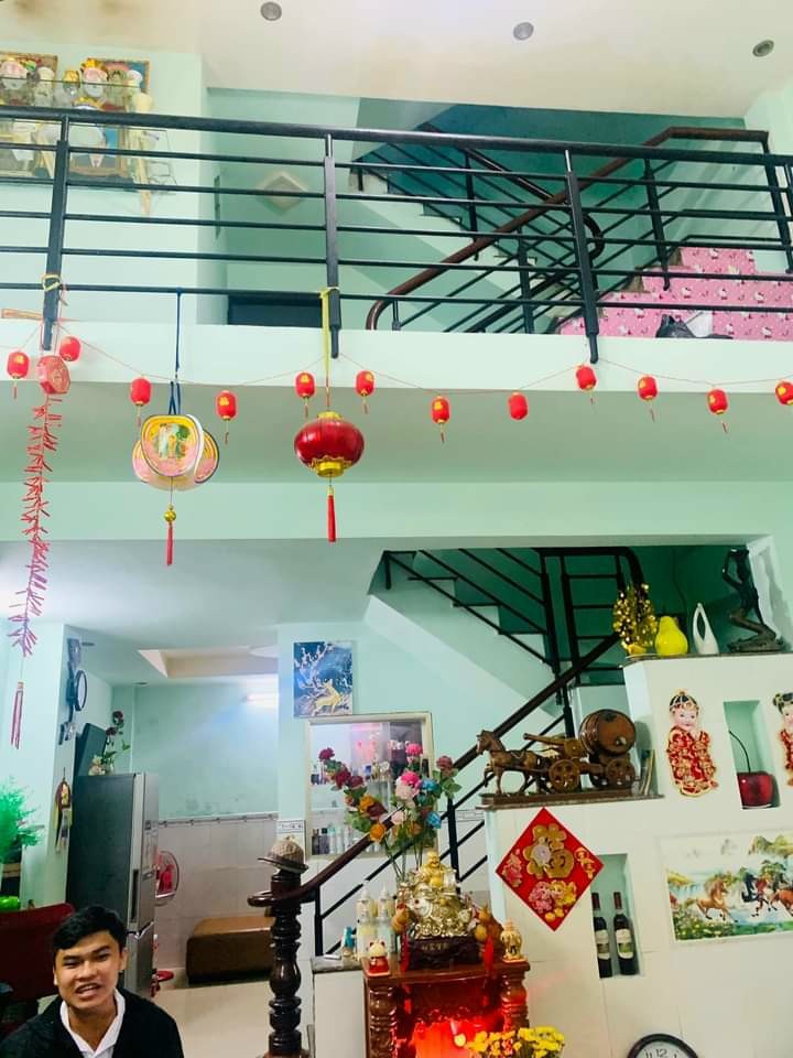 Bán gấp nhà Liên Khu 5-6 Bình Tân, xe tải tránh nhau 4 tầng đúc, khu biệt thự, dt 45m2