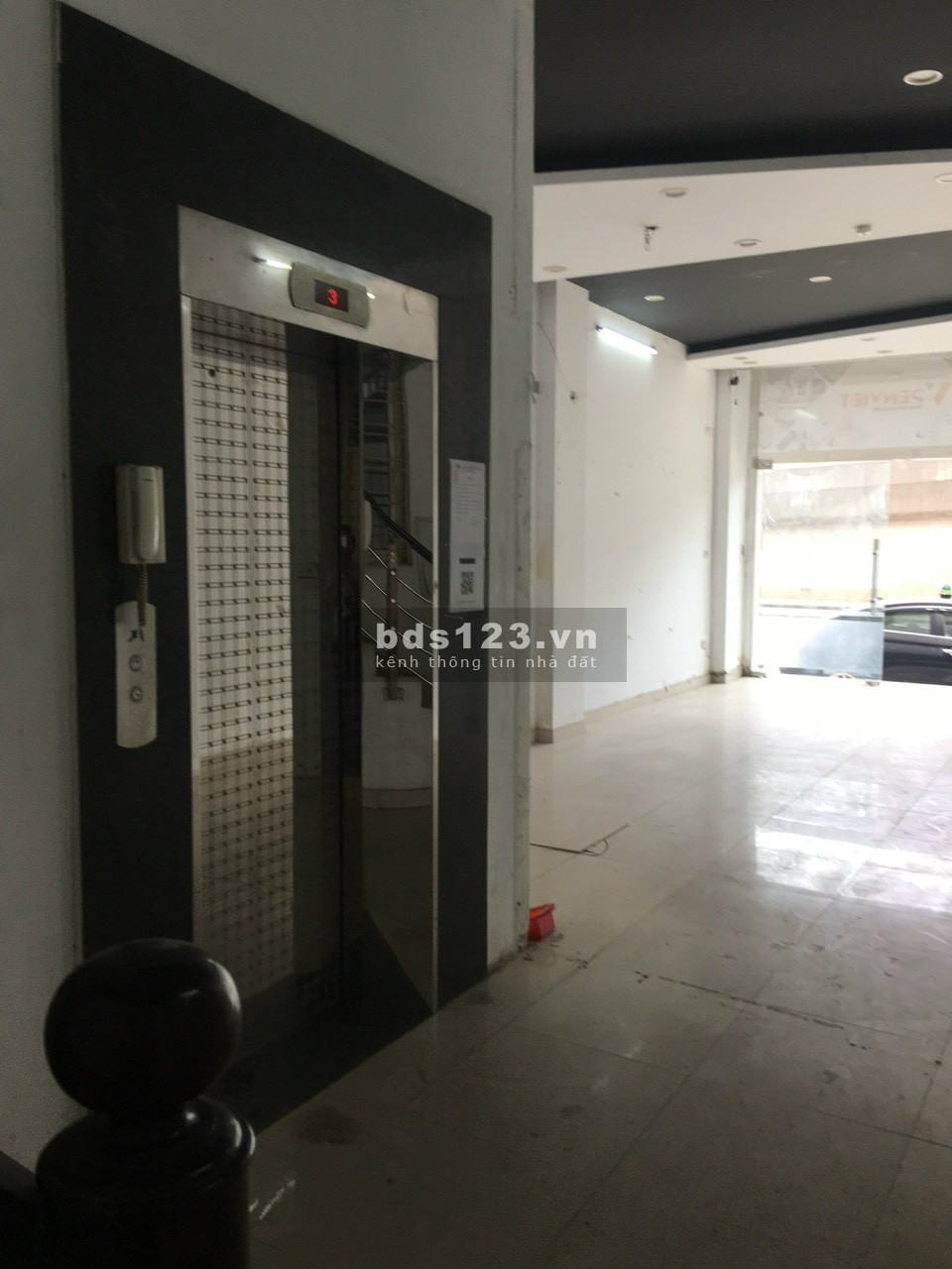 Cho thuê nhà mặt phố Nguyễn Xiển - gần ngã tư Nguyễn Trãi, Quận Thanh Xuân, Hà Nội