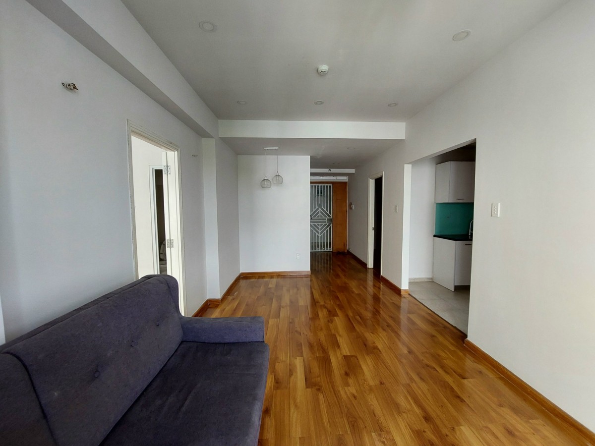 Bán gấp căn hộ diện tích 68m2 2PN căn góc sổ hồng vĩnh viễn, giá tốt