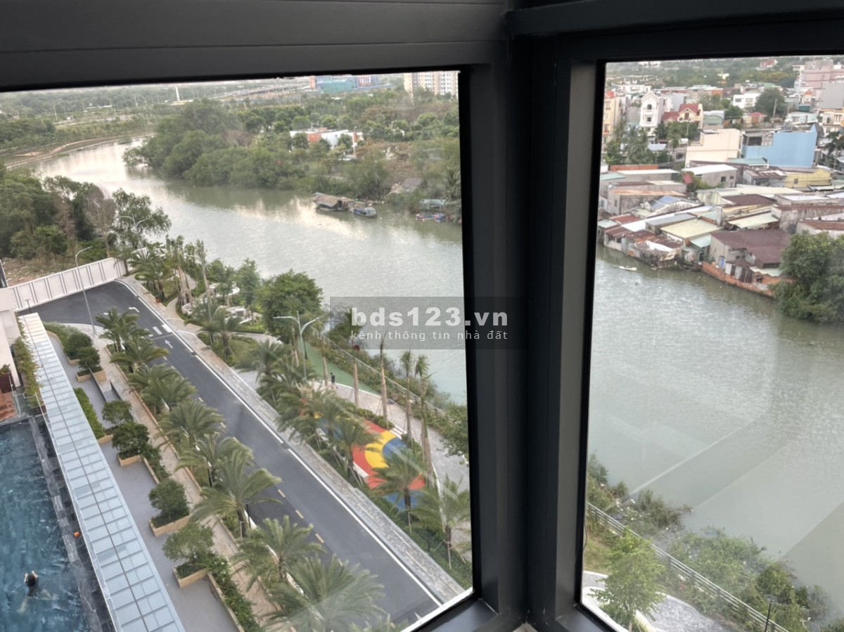 Chính chủ gửi bán căn góc 2PN Dlusso, Full nội thất cao cấp, Giá bán 4.7 tỷ bao hết 0901 858 123