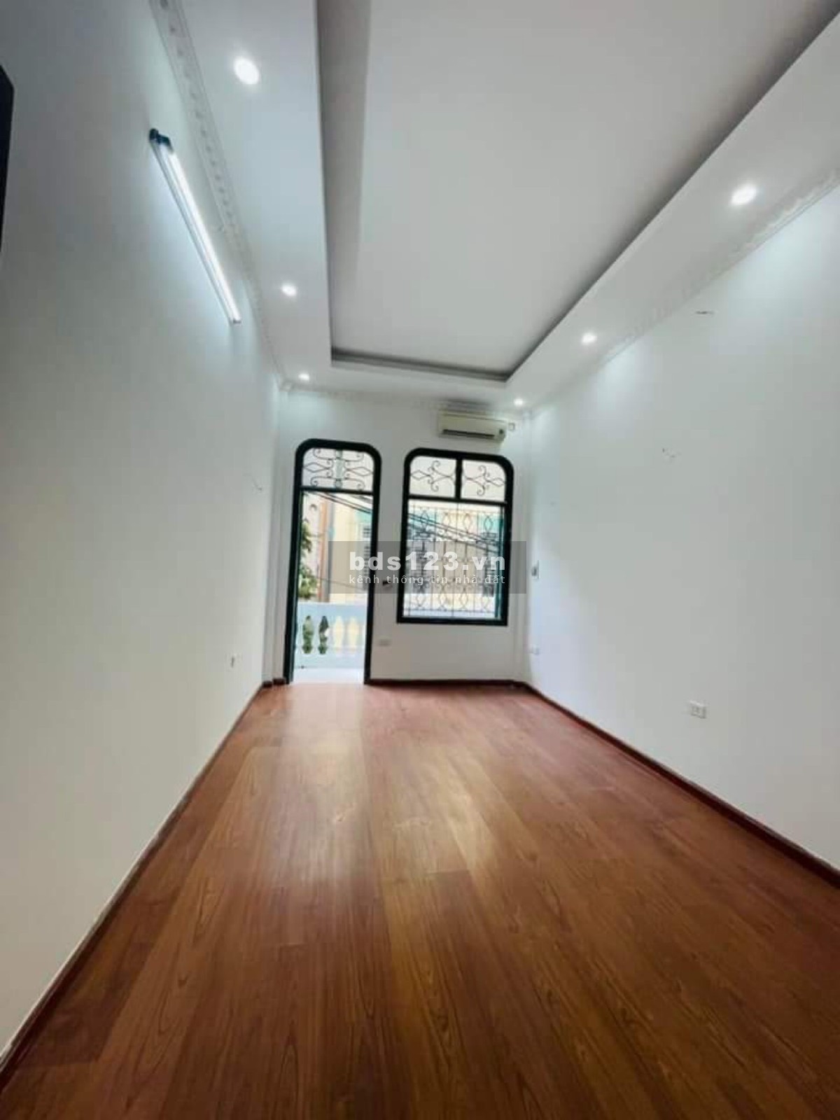 Bán nhà Thái Hà, vị trí bậc nhất Hà Thành, diện tích 38m2, giá 7.5 tỉ