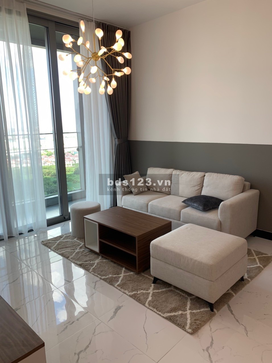 Cho thuê căn hộ 2PN Empire city 90m2. Giá 1700$ liên hệ 0932689228