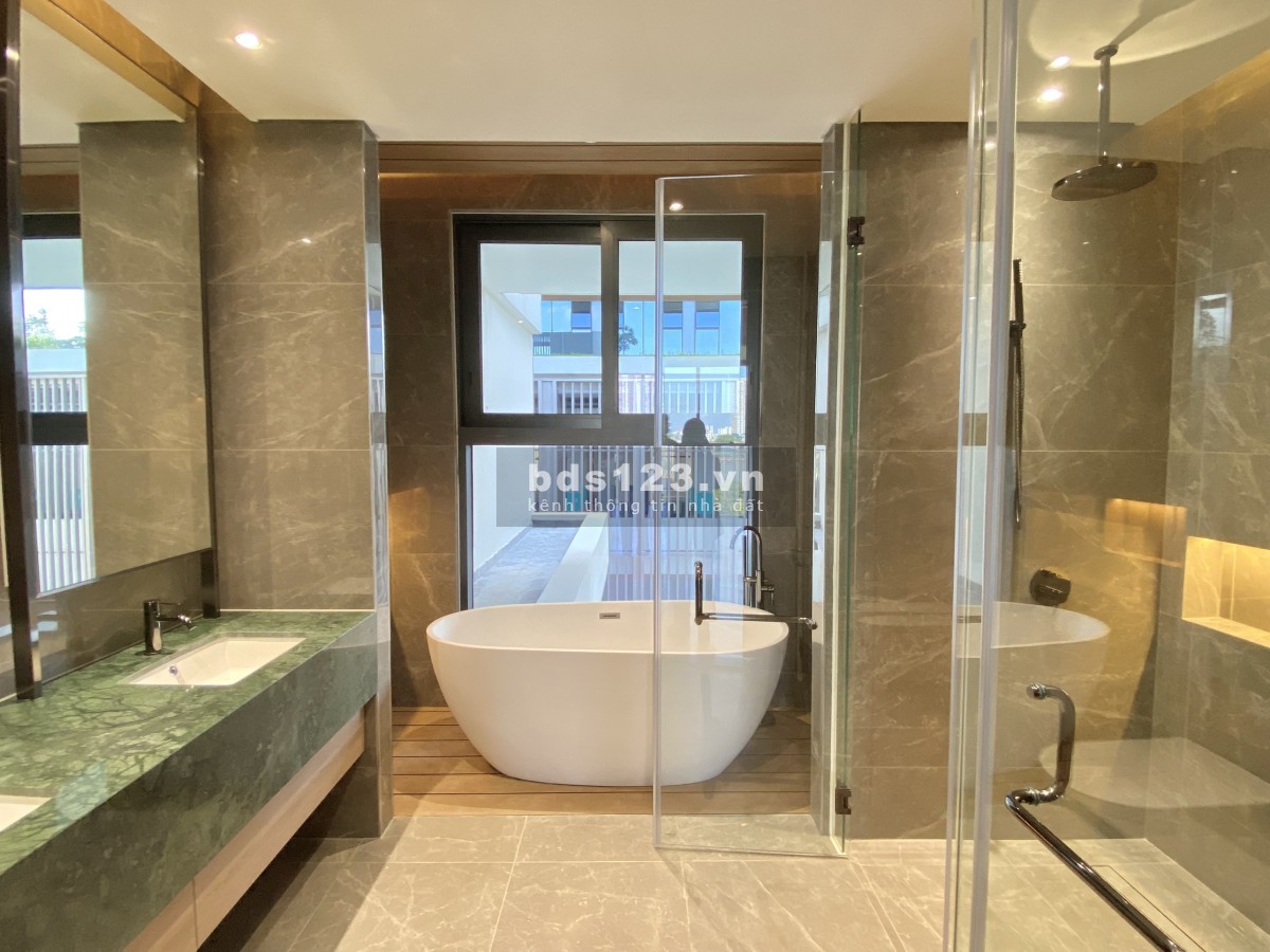 Bán Penhouse duplex giá bán chỉ 99 tỷ Empire City, diện tích 249m2
