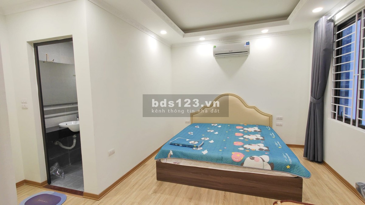 Chủ nhà cần bán gấp căn nhà ngõ nông phố Nguyễn Lương Bằng 47m² x 4 tầng