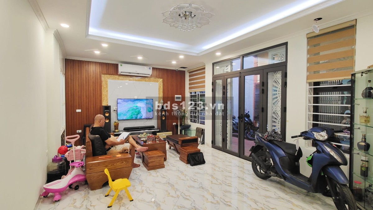 Chủ nhà cần bán gấp căn nhà ngõ nông phố Nguyễn Lương Bằng 47m² x 4 tầng
