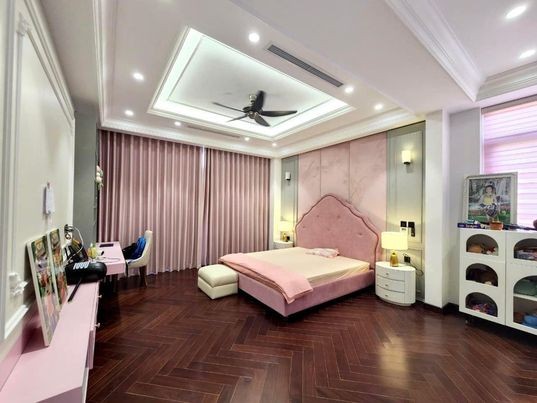 Bán nhà phố Lâm Hạ, Long Biên 55m2*6 tầng thang máy ô tô vào nhà mặt tiền rộng chỉ 8,5 tỷ.