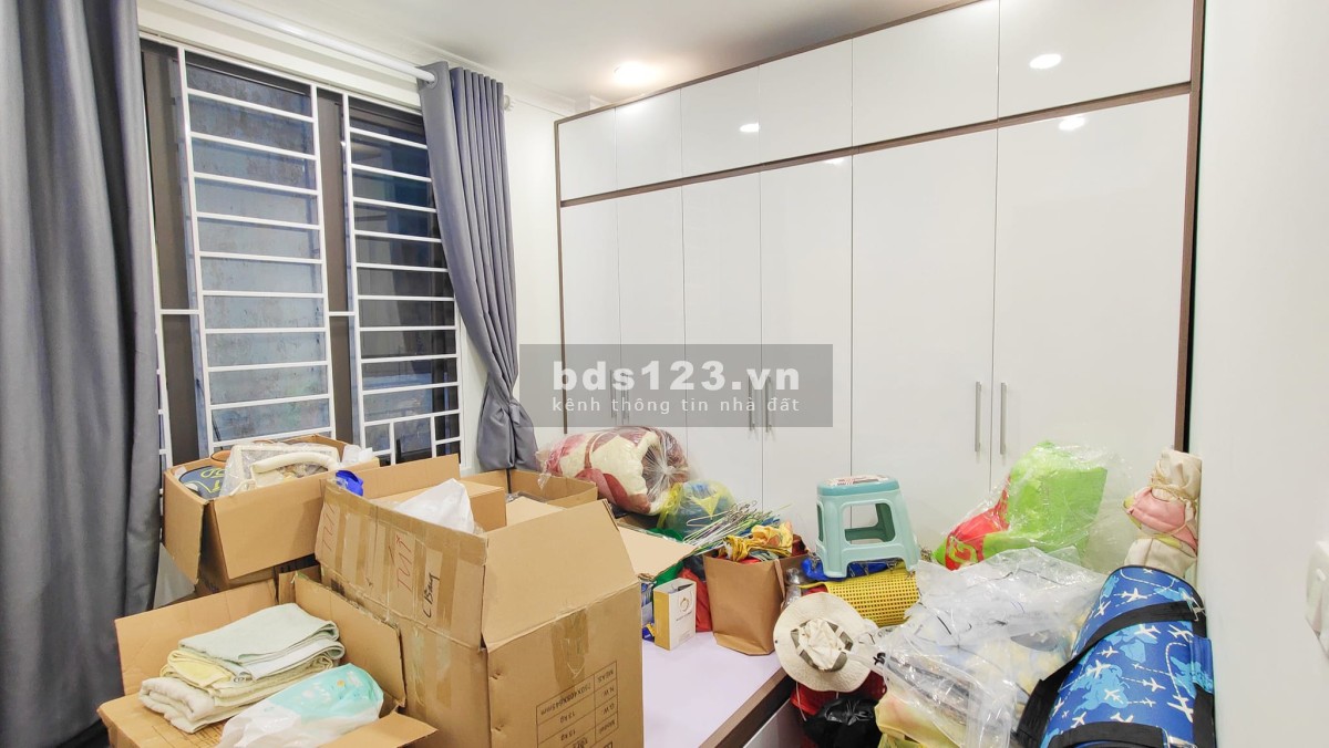 Chủ nhà cần bán gấp căn nhà ngõ nông phố Nguyễn Lương Bằng 47m² x 4 tầng