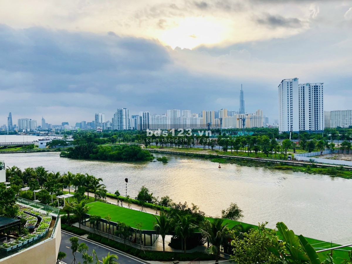 Nhà đẹp cho thuê tại Đảo Kim Cương, nhà mới hơn hình. LH em Tâm: 0902.0506.43