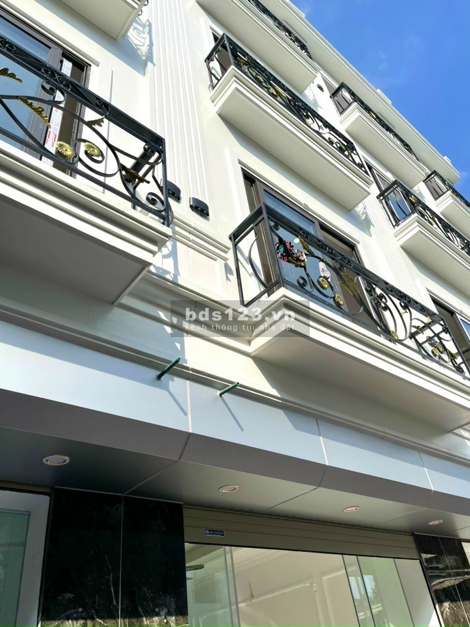 Gấp!!! Cần bán nhà Thượng Cát, Long Biên ngõ thông giá 3.25 tỷ, thương lượng