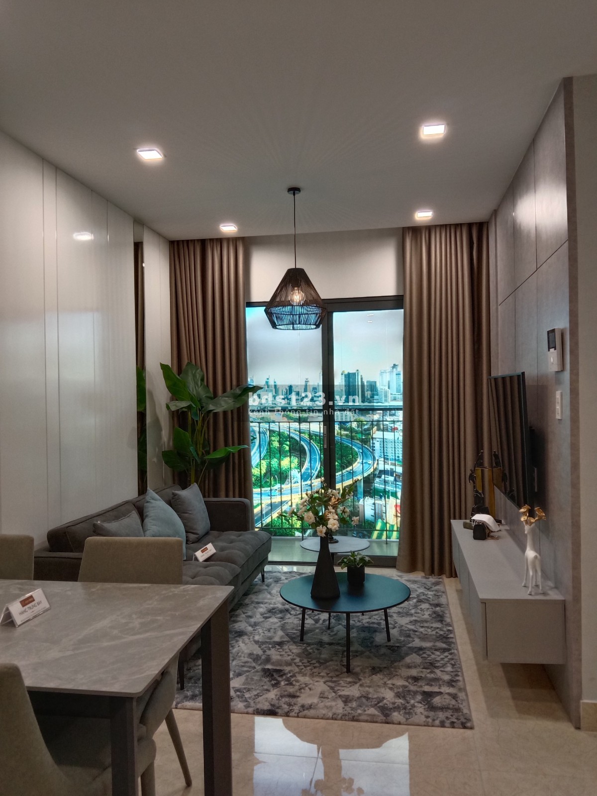 Tiết kiệm 166tr có thể sở hữu căn nhà 1 phòng ngủ ở trung tâm Thuận An, Bình Dương.