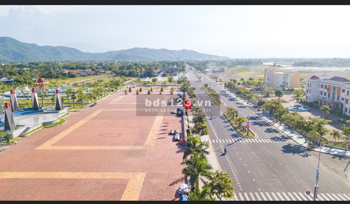 2 lô ngoại giao đất đấu giá thuộc Đô Thị Biển trung tâm Phú Yên, sát khu hành chính mới