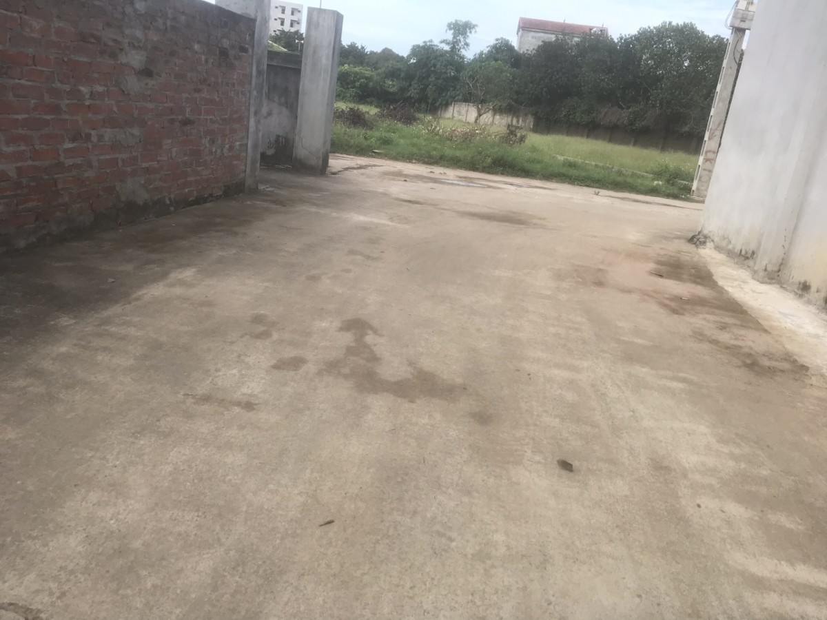 Bán nhanh lô đất Thôn 1 Tân Xã. Diện tích 78m vuông vắn, Mặt tiền 5m, ngõ thông. Ô tô tránh nhau