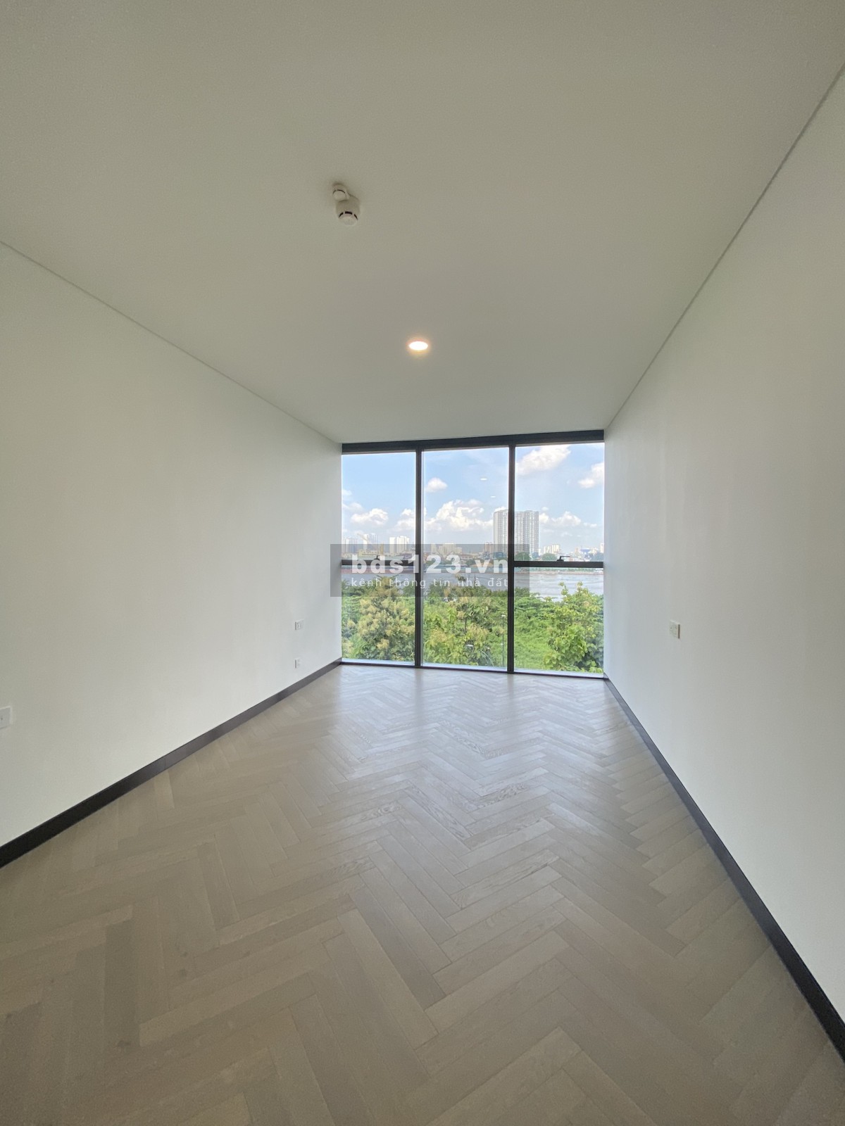 Bán Duplex 99 tỷ Empire City 2 phòng ngủ, giá tốt đầu tư sinh lời