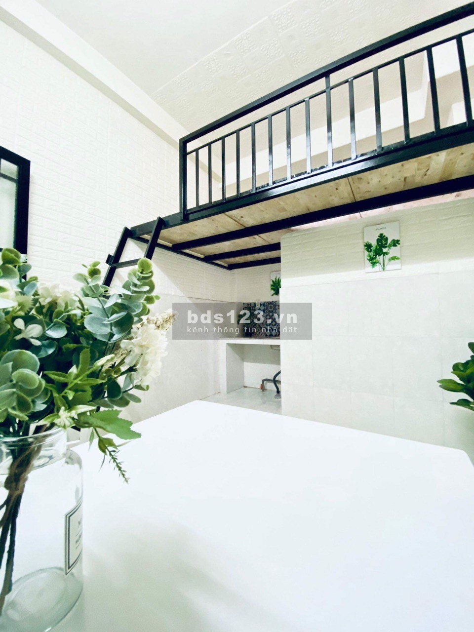Phòng trọ ngay tại đường B2 Tây Thạnh Tân Phú liên hệ 0385576140