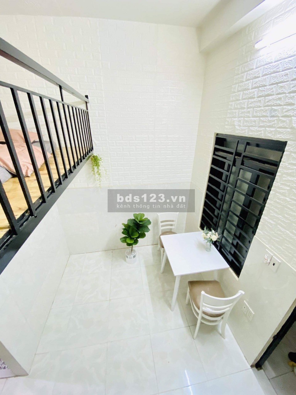 Phòng trọ ngay tại đường B2 Tây Thạnh Tân Phú liên hệ 0385576140
