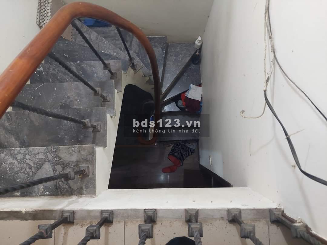Bán nhà phố chính chủ Thụy Khuê, Tây Hồ, DTSD 33m² x 4 tầng, giá 7,85 tỷ đồng