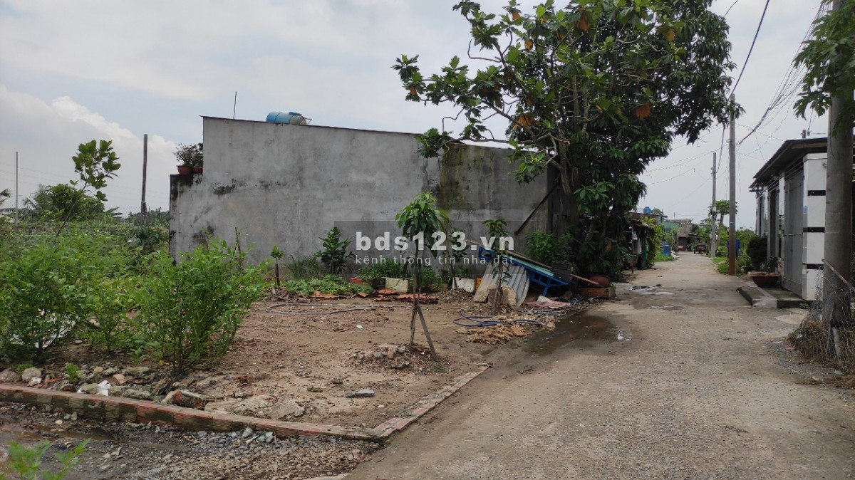 Đất vườn được xây cấp 4, DT: 5x22m. Bình Mỹ, Củ Chi. 650tr