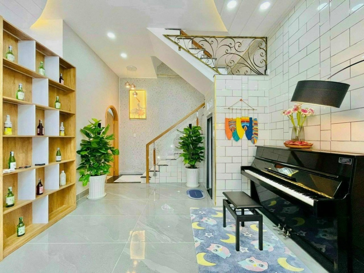 Nhà HXH Nguyễn Thiện Thuật Quận 3, khu VIP DT 48m² x 5 tầng nhỉnh giá 9 tỷ