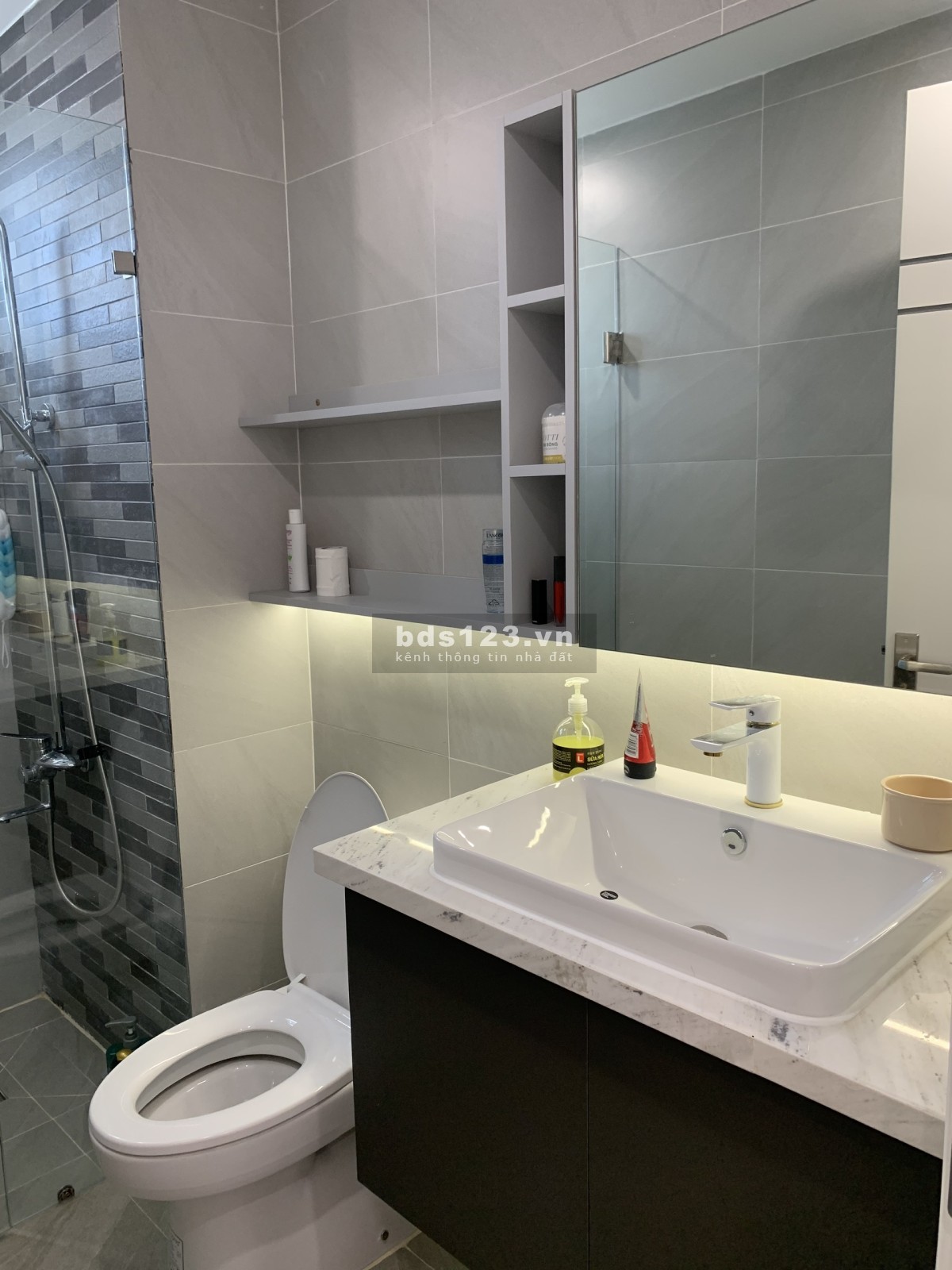 Căn 2 phòng ngủ Palm Heights full nội thất hiện đại view siêu đẹp giá chỉ 16 triệu/tháng