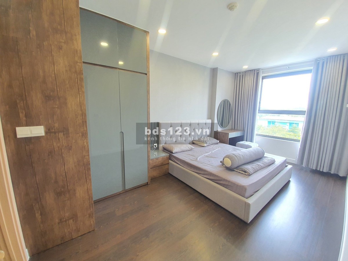 Bán căn hộ tại Tân Bình 4 tỷ Full nội thất thiết kế 2PN2WC tại Botanica Premier