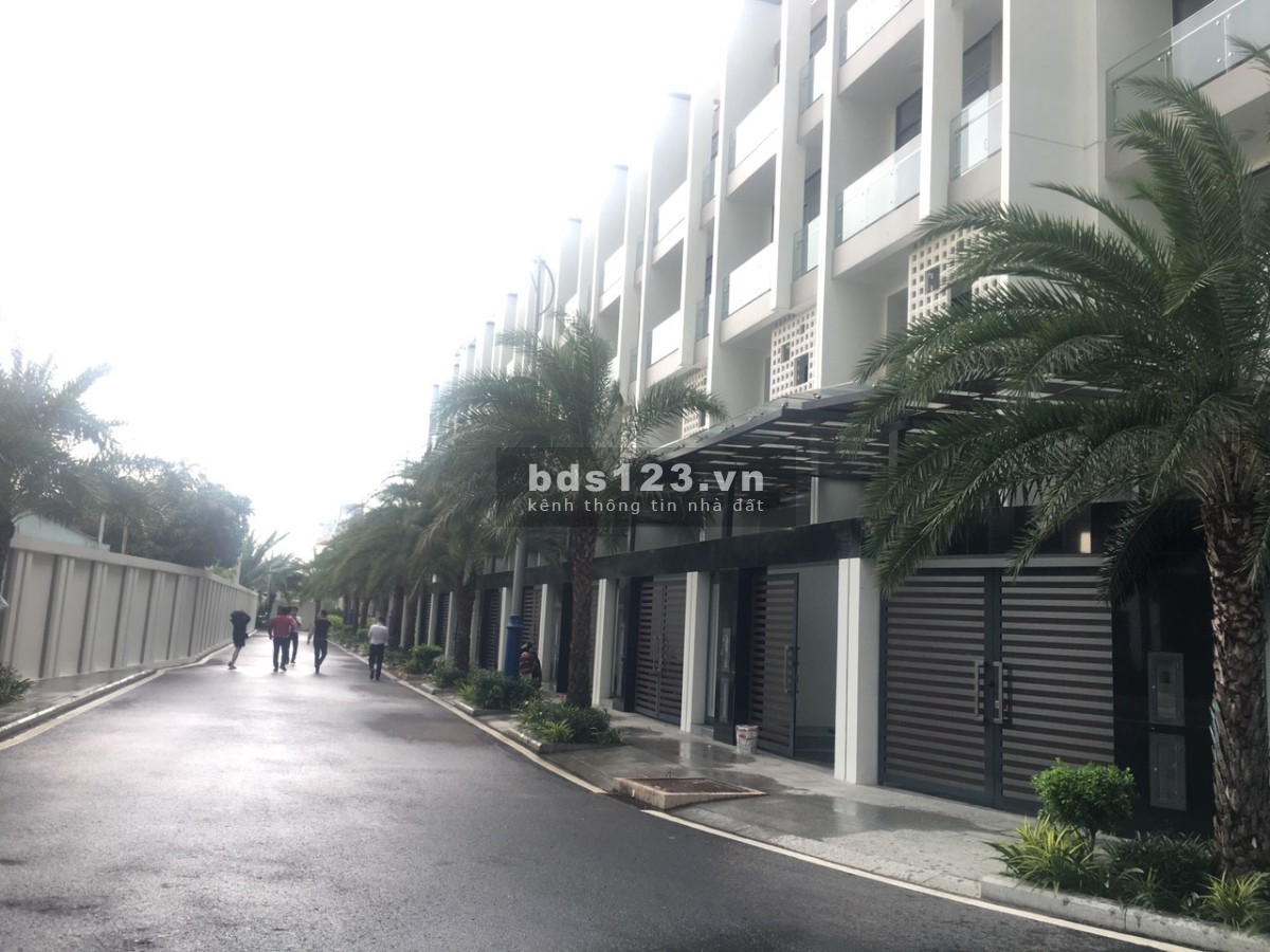 Nhà phố Quận 2 có sổ bán giá gốc ký hợp đồng mua bán trực tiếp giá tốt