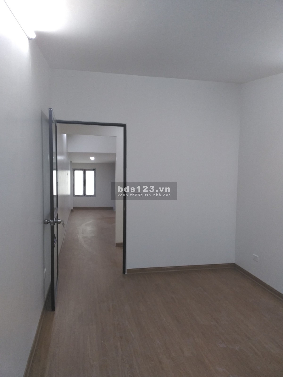Nhà 2 tầng diện tích sử dụng 70m2, ngõ 42 phố Bùi Ngọc Dương