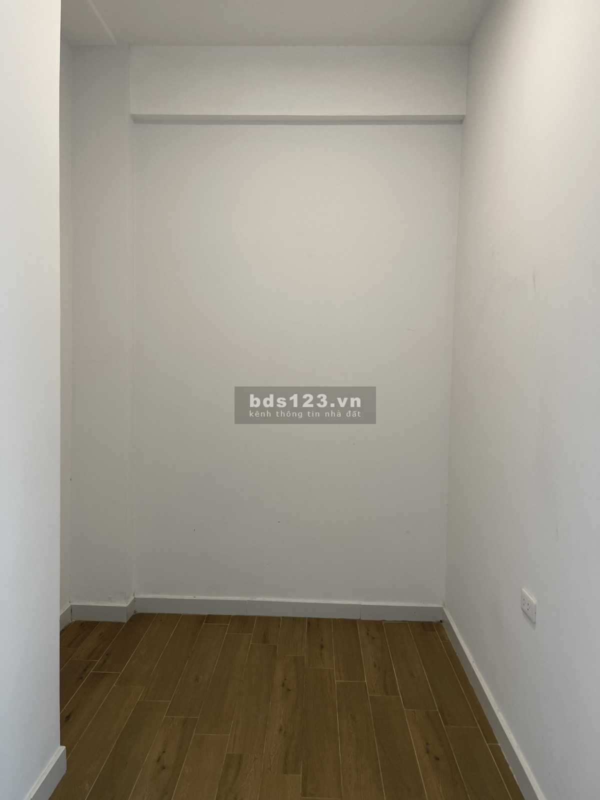 Chính chủ bán 45m tòa A dự án Westbay trục số 08 tầng trung giá LH 0961.694.919
