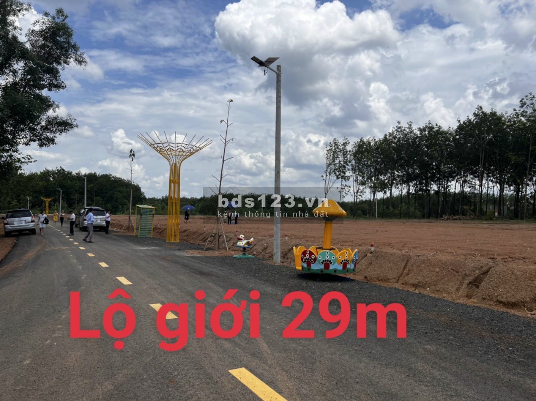 Đất thổ cư gần thành phố Đồng Xoài giá rẻ sổ sẵn, bàn giao ngay