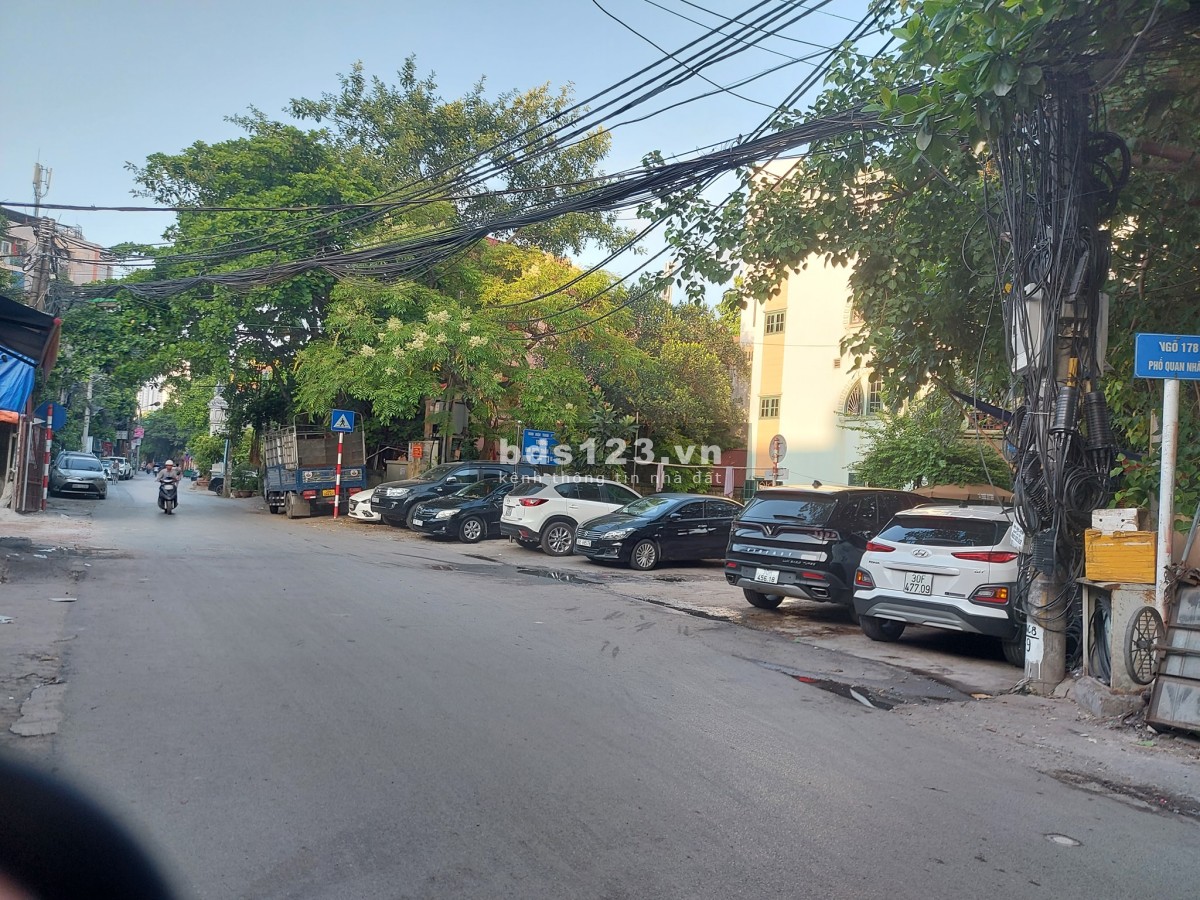 Bán nhà Quan Nhân. oto đỗ cửa, kinh doanh tốt, dtsd 60m2 x 4 tầng, giá 5,7 tỷ