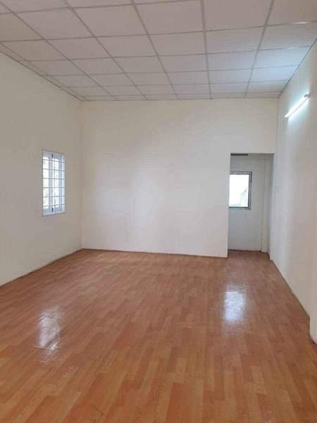 Bán gấp nhà ngang 4.2m, nở hậu giá nhỉnh 4 tỷ, thương lượng